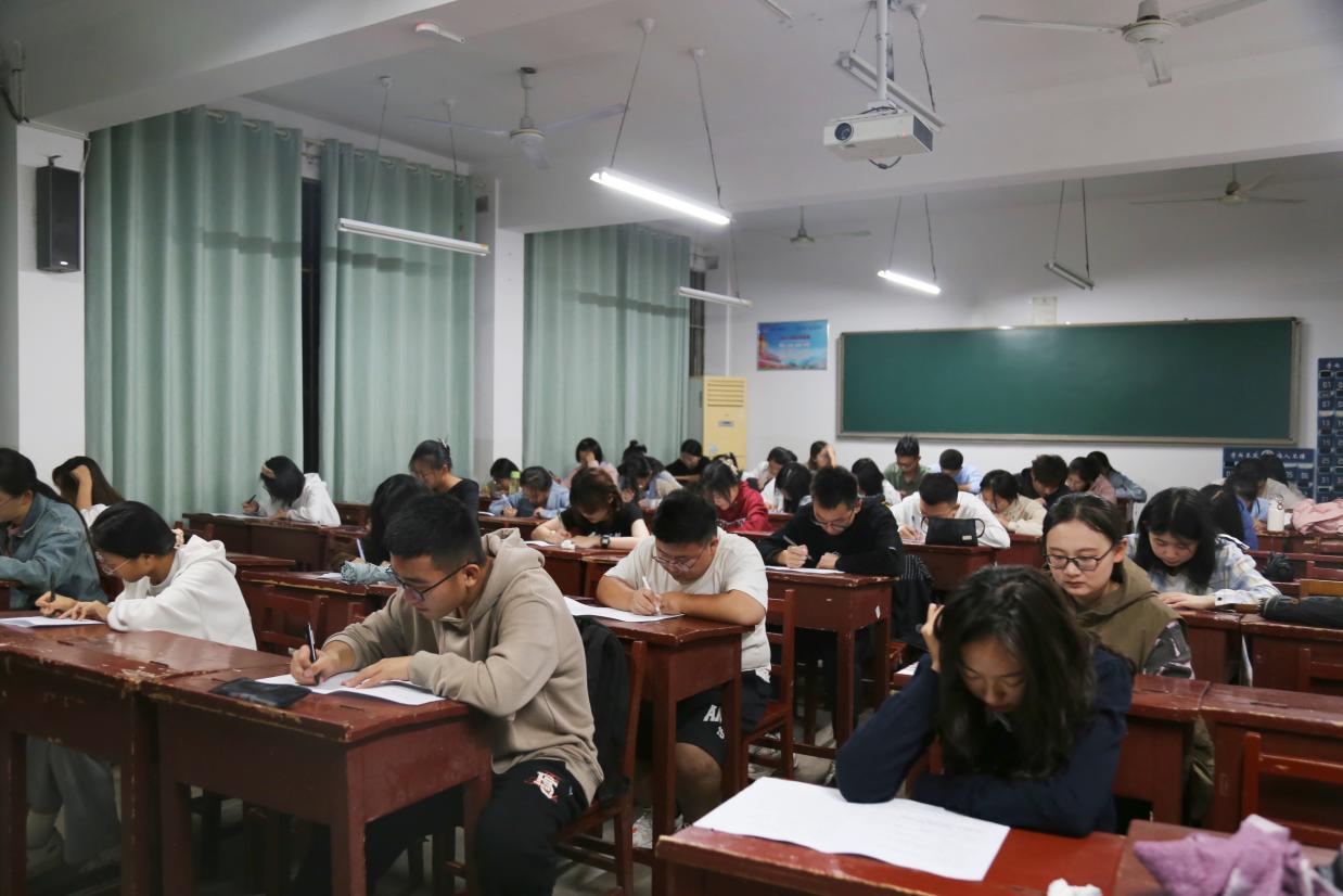 图示, 示意图 中度可信度描述已自动生成:ver1 图示, 示意图 中度可信度描述已自动生成:ver1